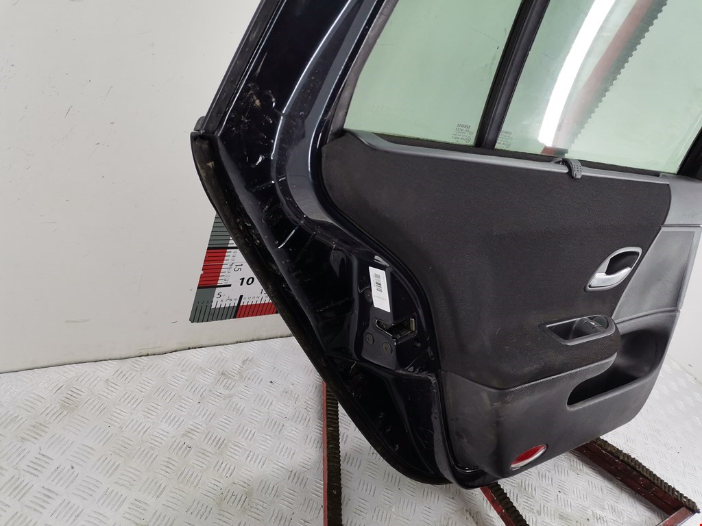 Дверь задняя левая RENAULT Laguna 2001-2007