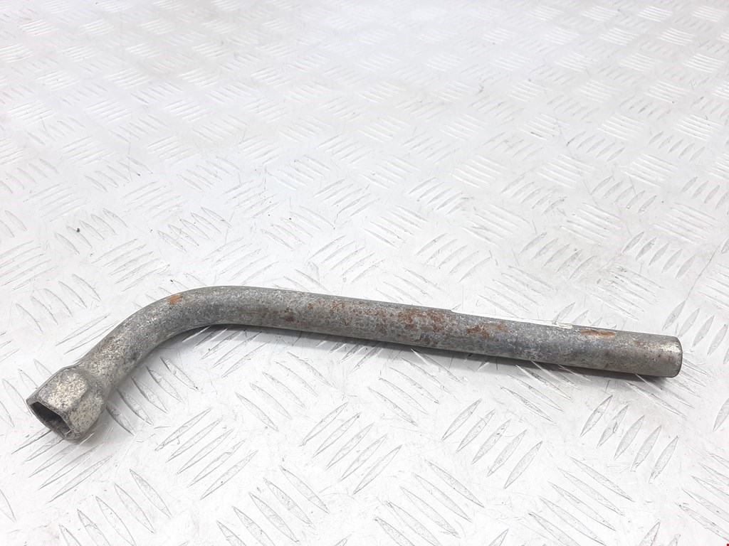 Ключ балонный FIAT Grande Punto 2005-2009