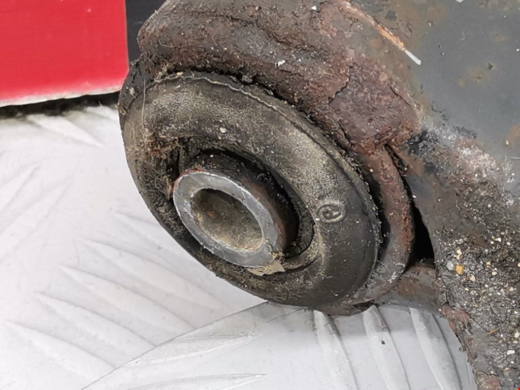 Рычаг передний правый OPEL Astra G 1998-2005