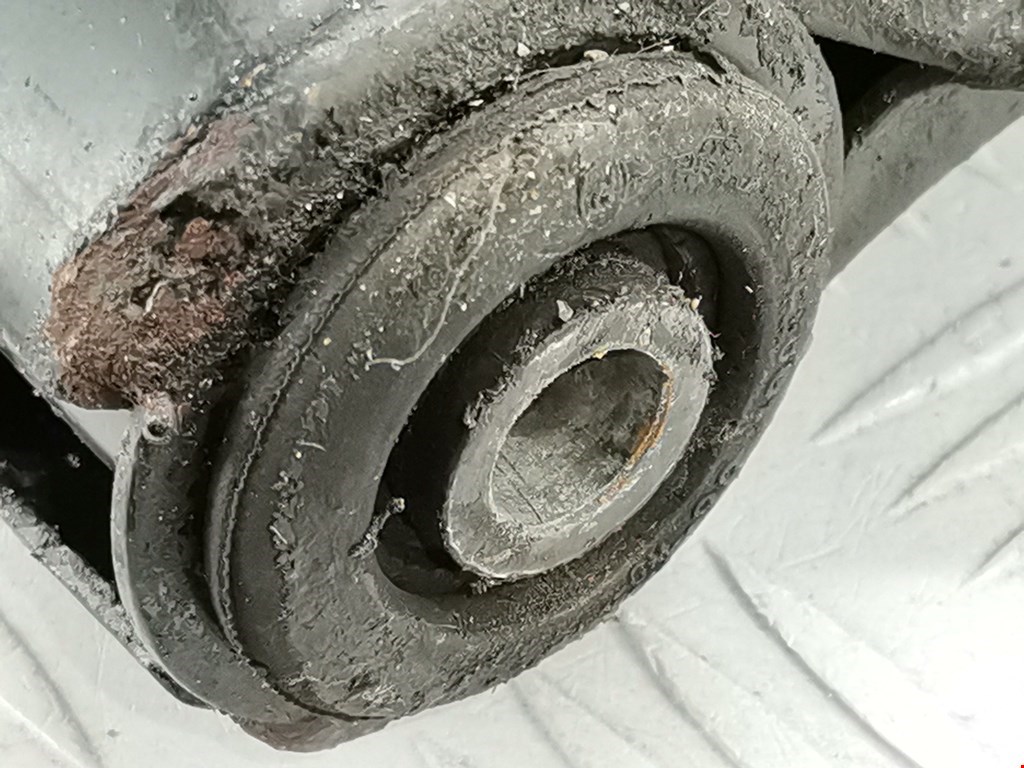 Рычаг передний правый OPEL Astra G 1998-2005