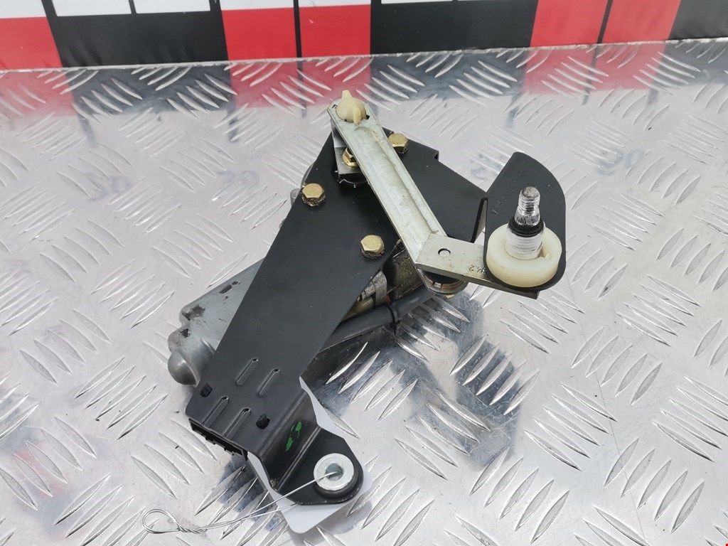 Моторчик стеклоочистителя задний VOLKSWAGEN Caddy II 1995-2004