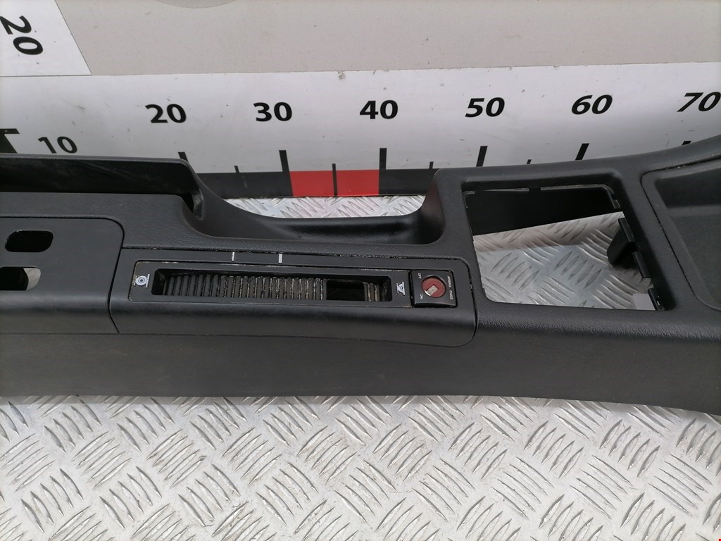 Консоль CITROEN Xantia 1993-2002