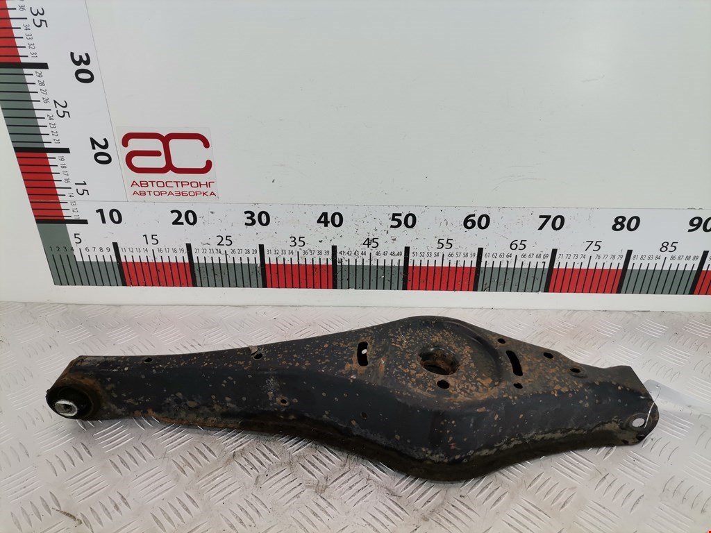 Рычаг задний правый VOLKSWAGEN Touran 2003-2010