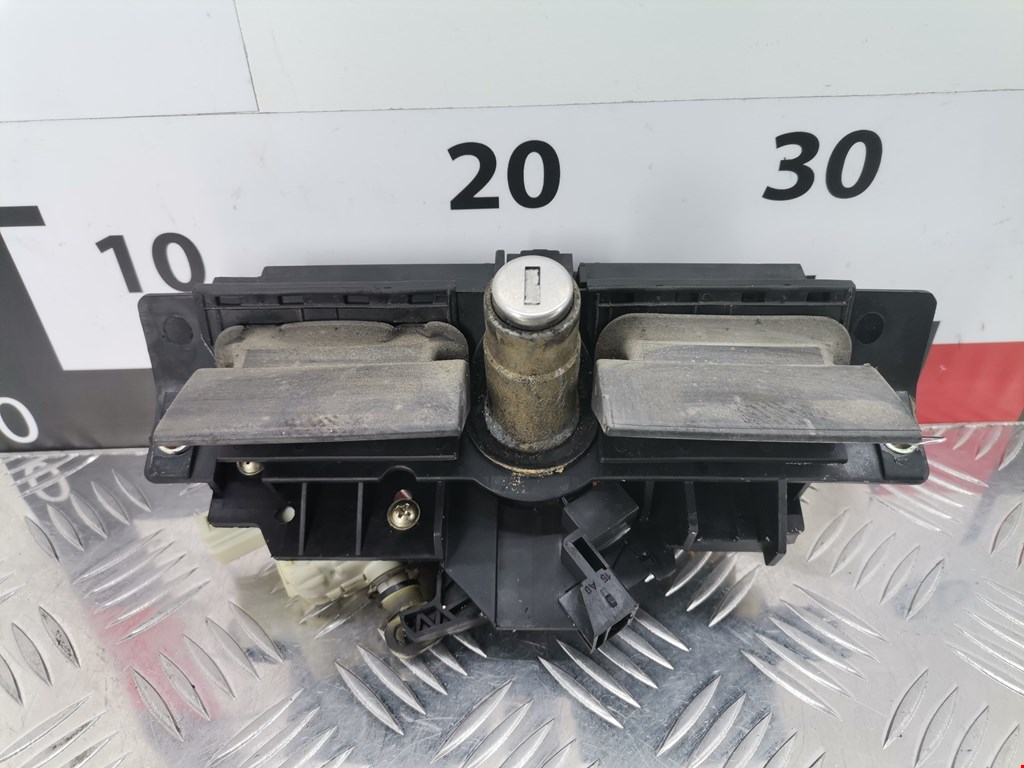 Ручка двери багажника наружная AUDI A6 C5 1997-2004