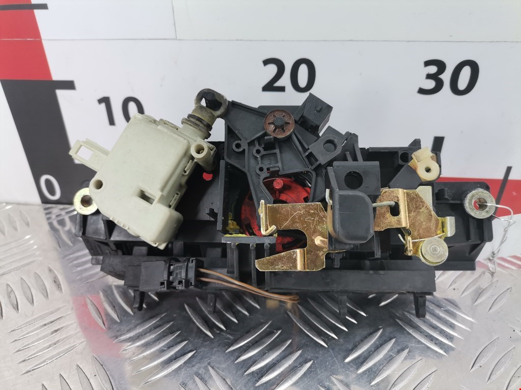 Ручка двери багажника наружная AUDI A6 C5 1997-2004