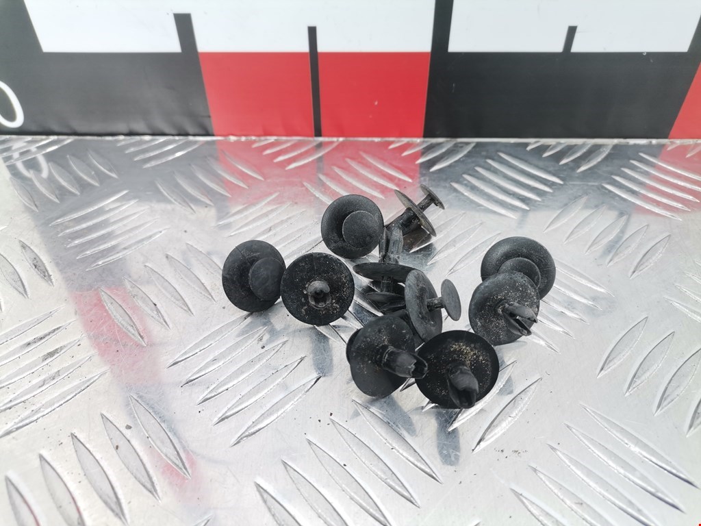 Клипсы CITROEN C5 II 2007-2017