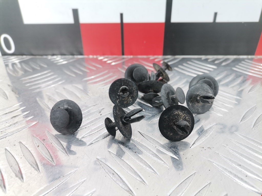 Клипсы CITROEN C5 II 2007-2017