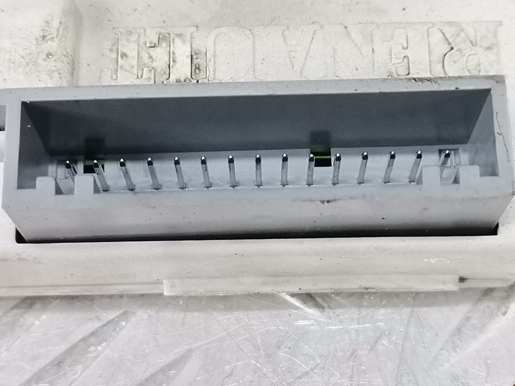 Дисплей информационный (компьютера) RENAULT Laguna 2001-2007