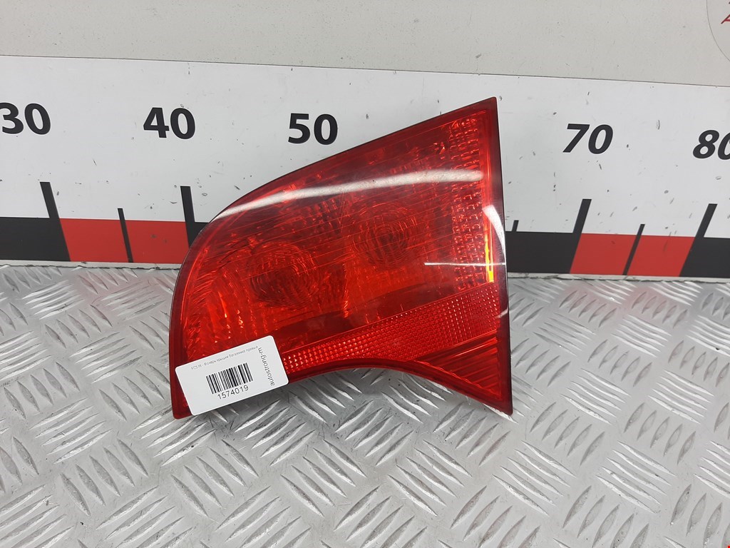 Фонарь задний внутренний правый AUDI A4 B7 2004-2007