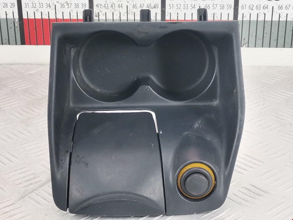 Пепельница передняя RENAULT Clio 1998-2008