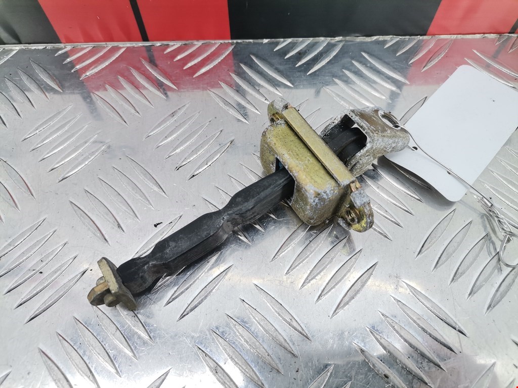 Ограничитель открывания двери NISSAN Micra K12 2003-2010