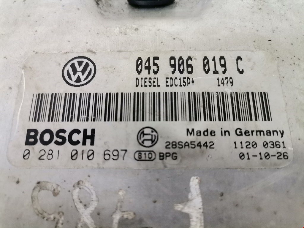 Блок управления двигателя (ЭБУ) VOLKSWAGEN Polo IV 2001-2009