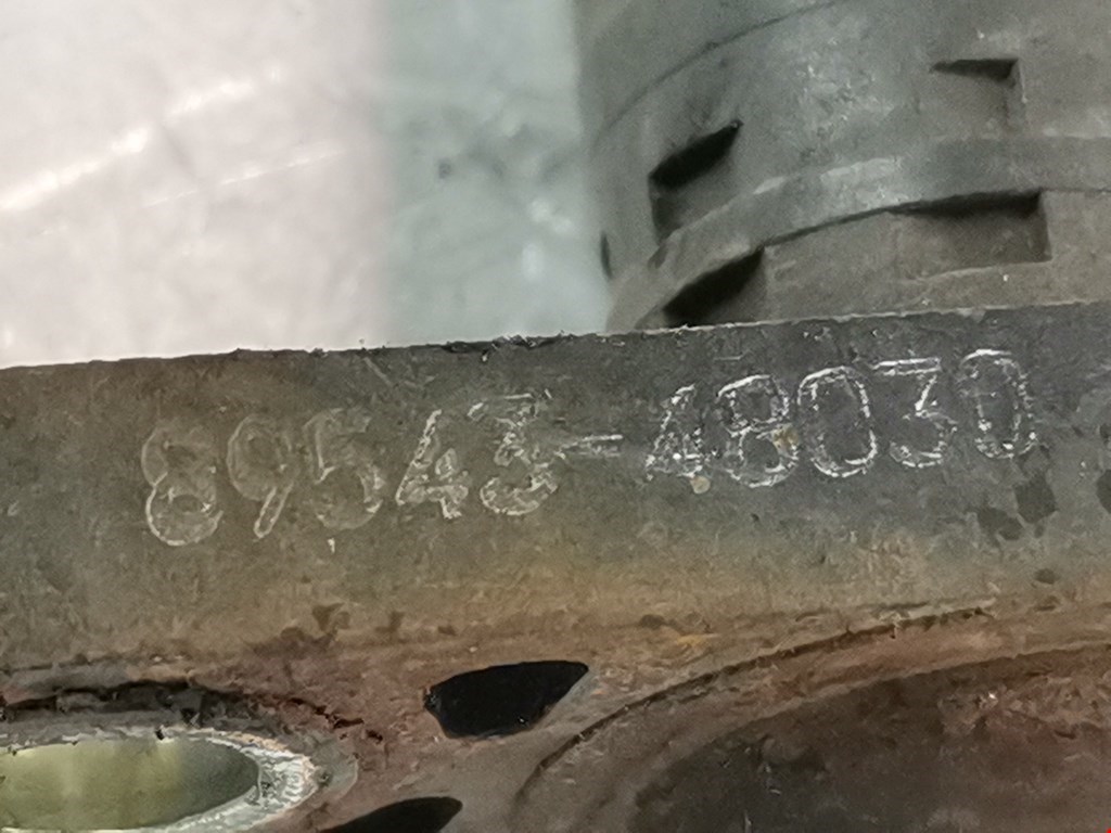 Датчик ABS передний левый TOYOTA Avensis 2009-2015