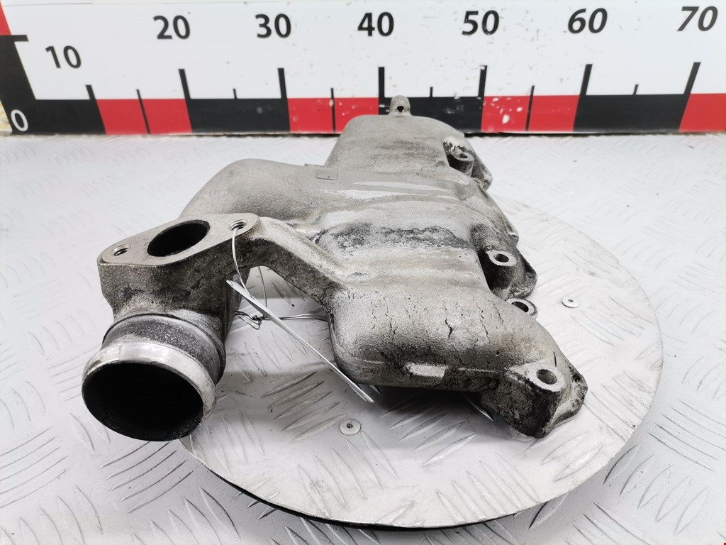 Коллектор впускной AUDI 80 B4 1991-1996