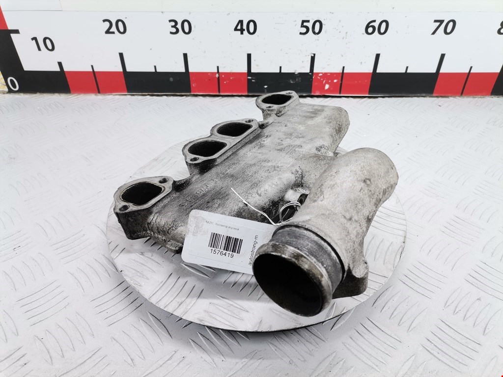 Коллектор впускной AUDI 80 B4 1991-1996