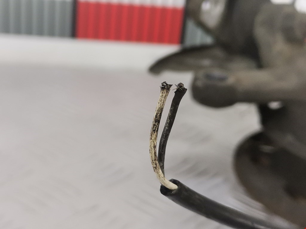 Ступица передняя правая MERCEDES-BENZ A-Class W168 1997-2004