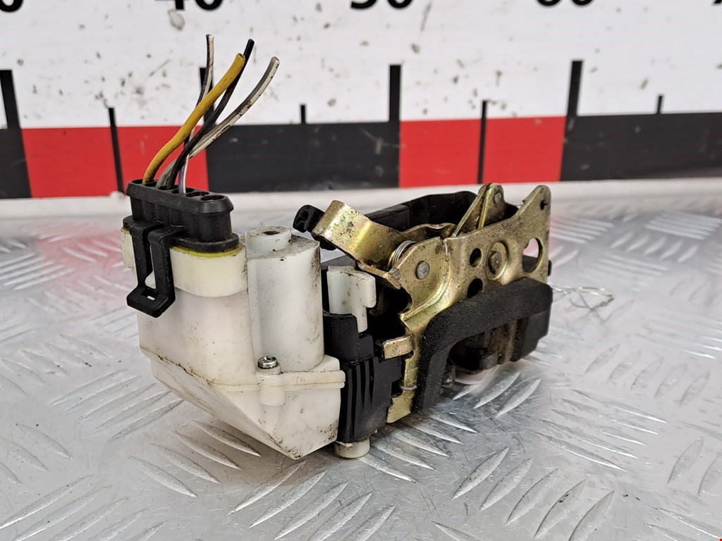 Замок двери задней правой FIAT Palio 1996-2004