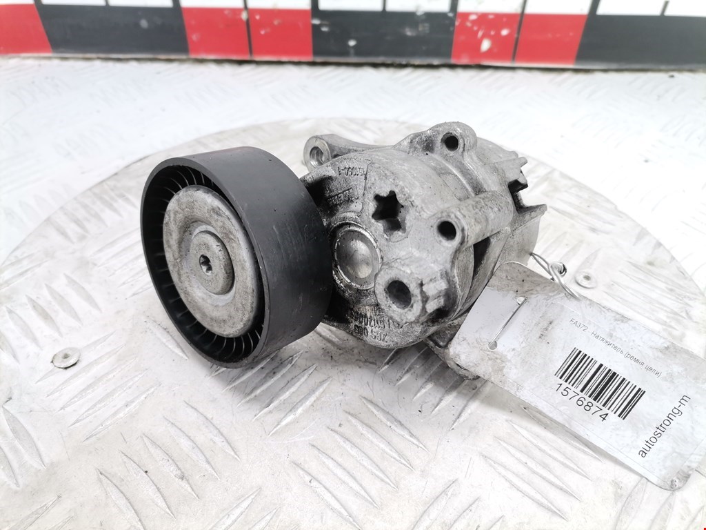 Натяжитель ремня генератора (приводного поликлинового ремня Mercedes C-Class (W203) (2000-2008)