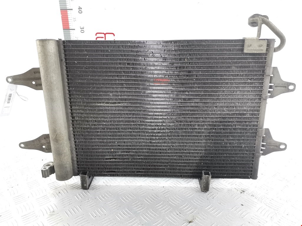 Радиатор кондиционера SEAT Ibiza 2002-2008