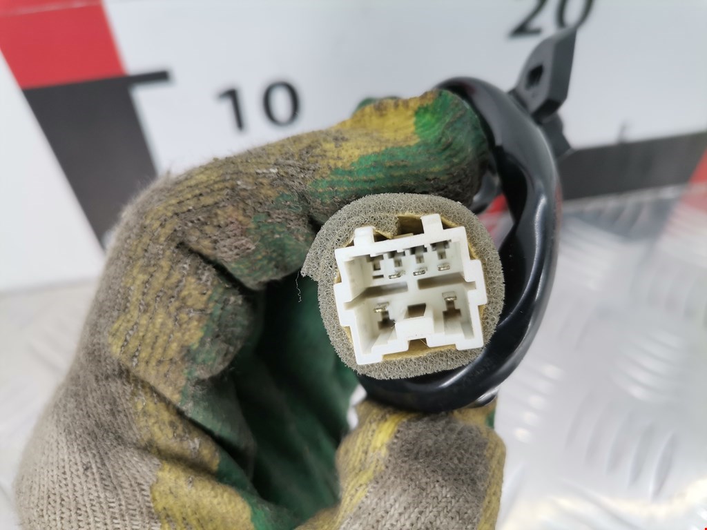 Кнопка стеклоподъемника SUBARU Forester I 1997-2002