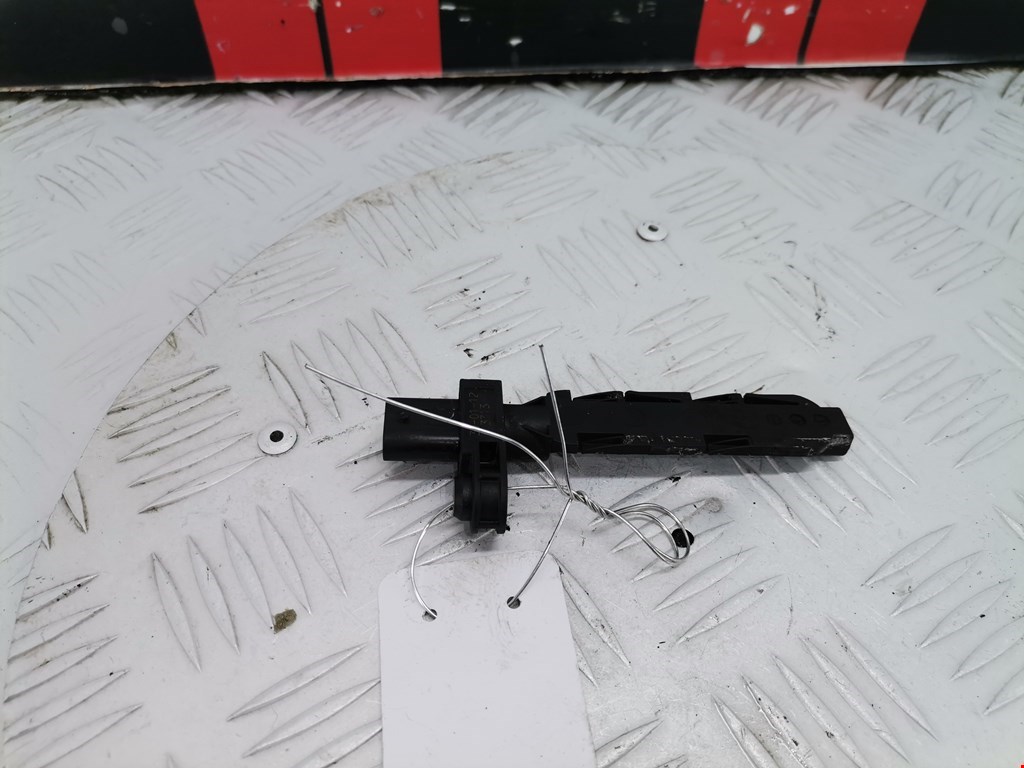 Датчик положения коленвала BMW 3er F30/F31/F80 2011-2019