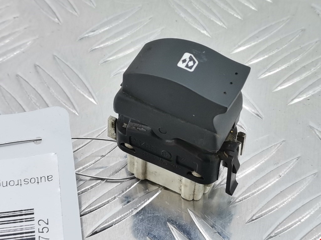 Кнопка стеклоподъемника RENAULT Laguna 2001-2007