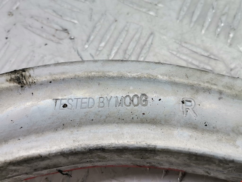 Рычаг передний правый AUDI A4 B5 1995-2001