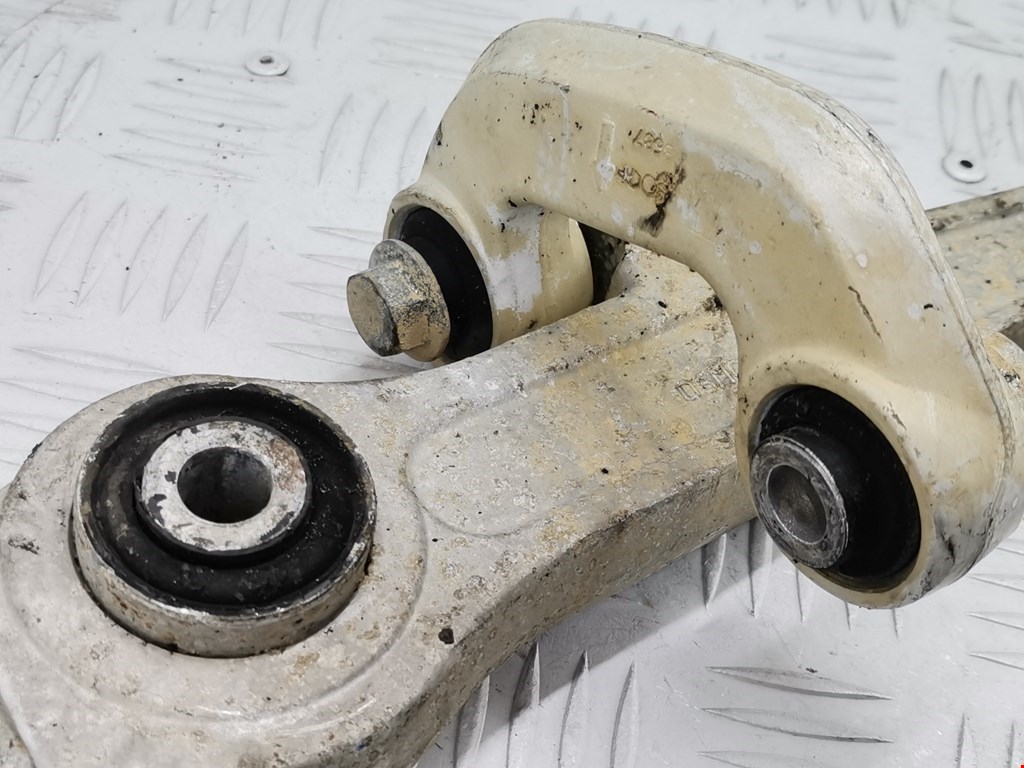 Рычаг передний правый AUDI A4 B5 1995-2001