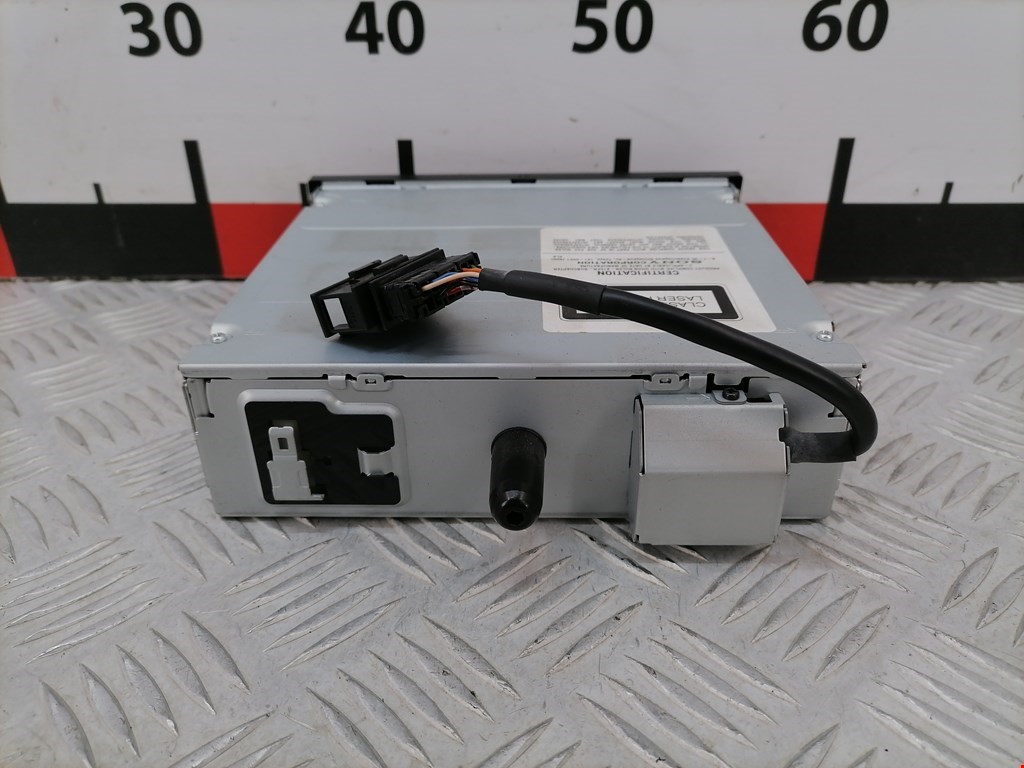 Ченджер компакт дисков VOLKSWAGEN Passat B6 2005-2011