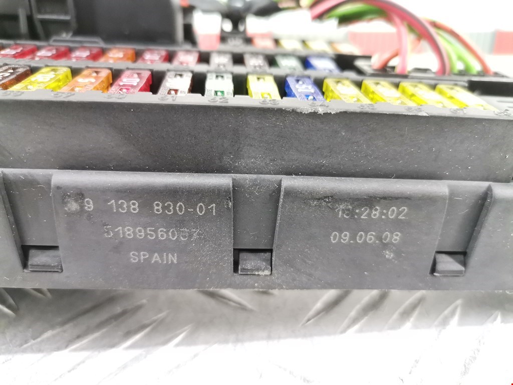 Датчик уровня в бачок омывателя BMW 5er 5 серия E60/E61 2003-2010