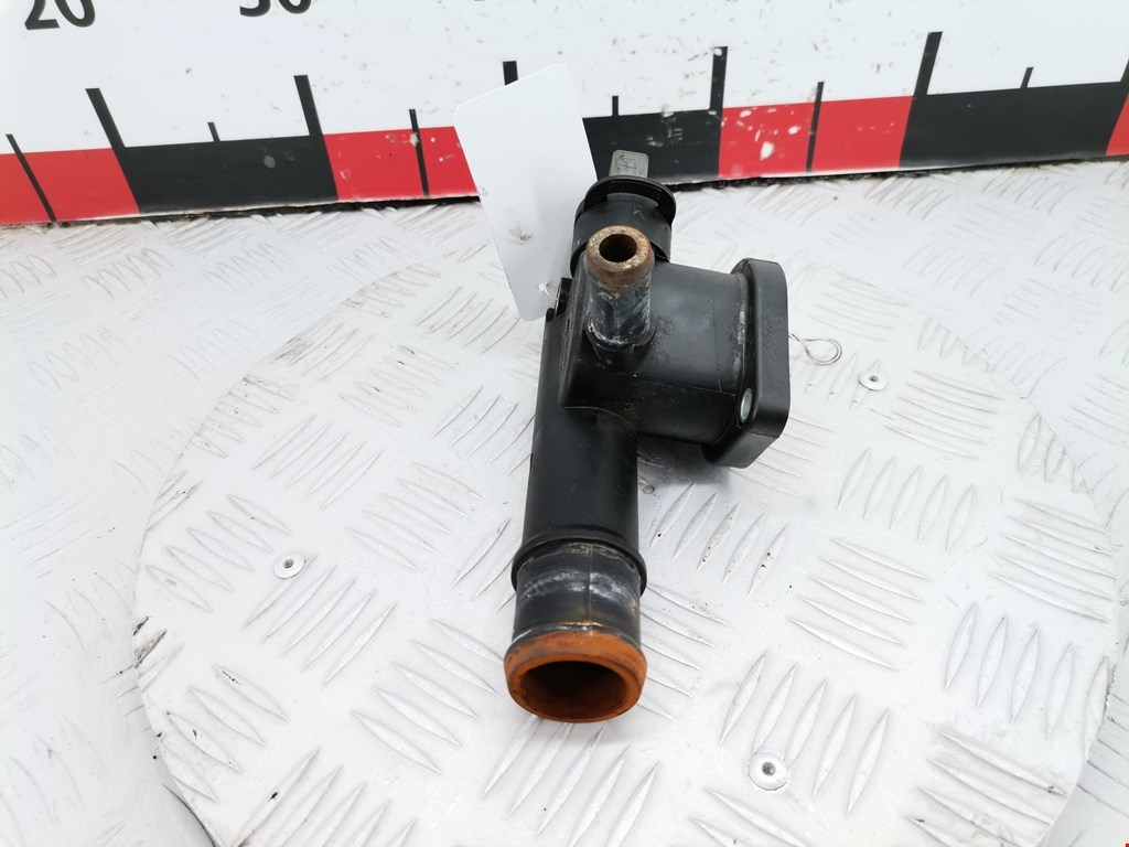 Тройник системы охлаждения VOLKSWAGEN Caddy III 2004-2015