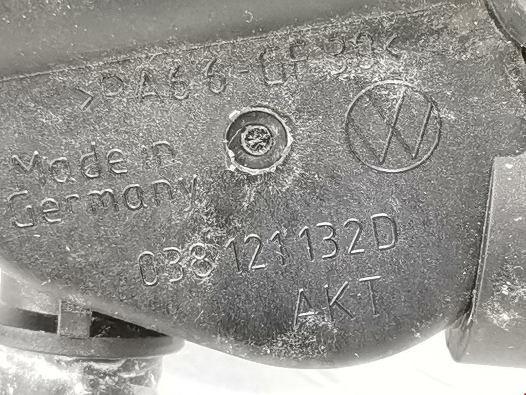 Тройник системы охлаждения VOLKSWAGEN Caddy III 2004-2015