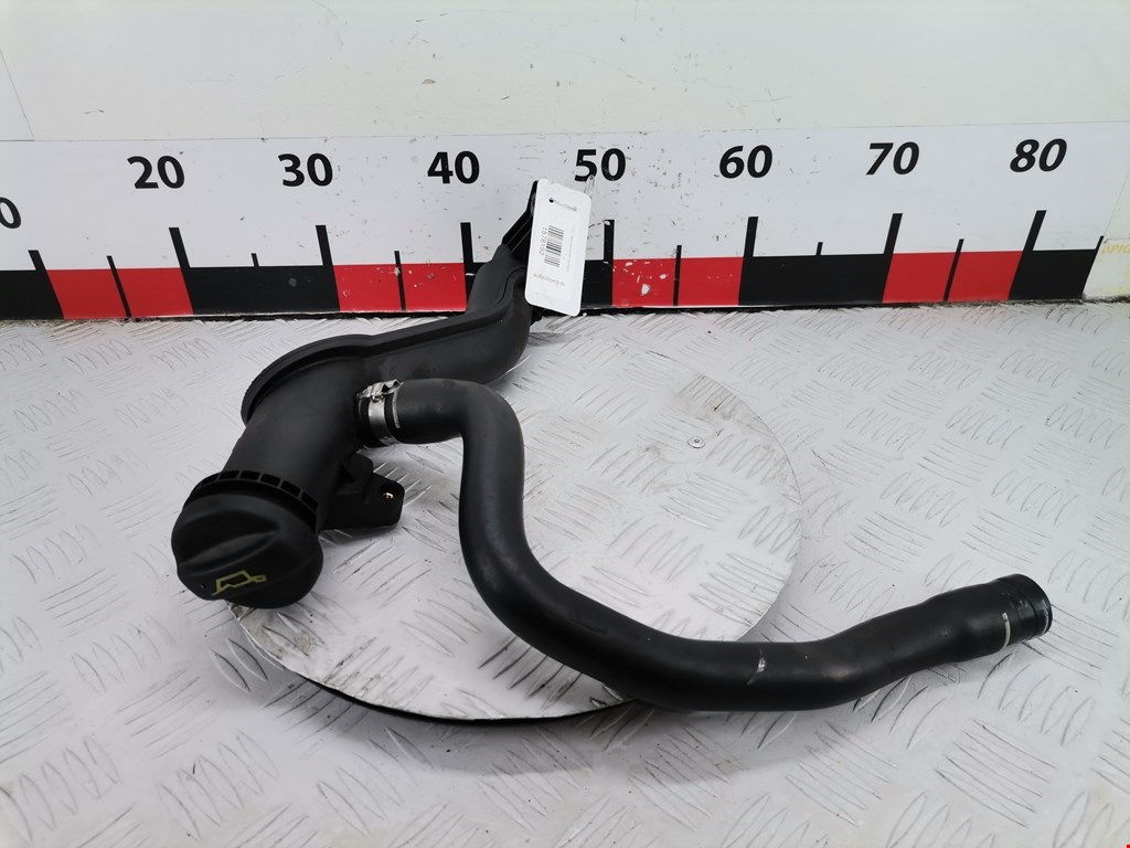 Горловина маслозаливная (залива масла) FORD C-MAX 2003-2010