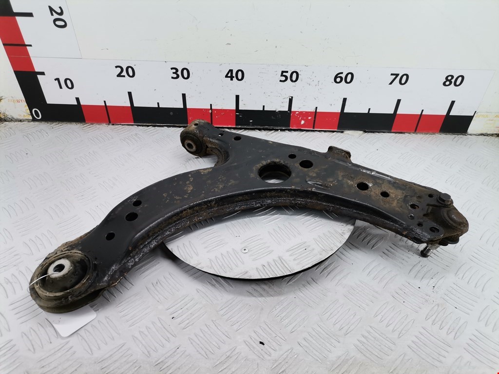 Рычаг передний левый VOLKSWAGEN Golf IV 1997-2003