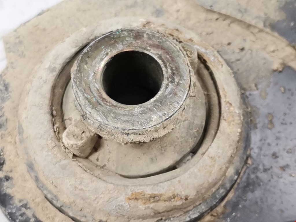 Рычаг передний правый RENAULT Trafic II 2001-2014