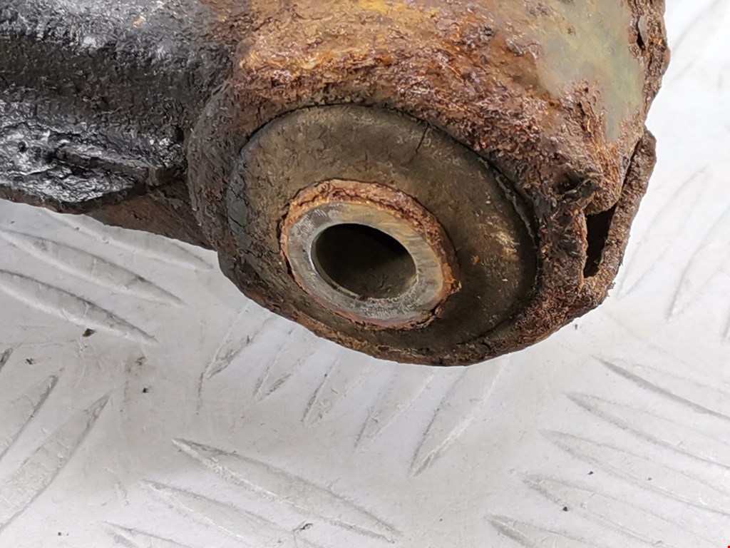 Рычаг передний правый AUDI A3 8L 1996-2003