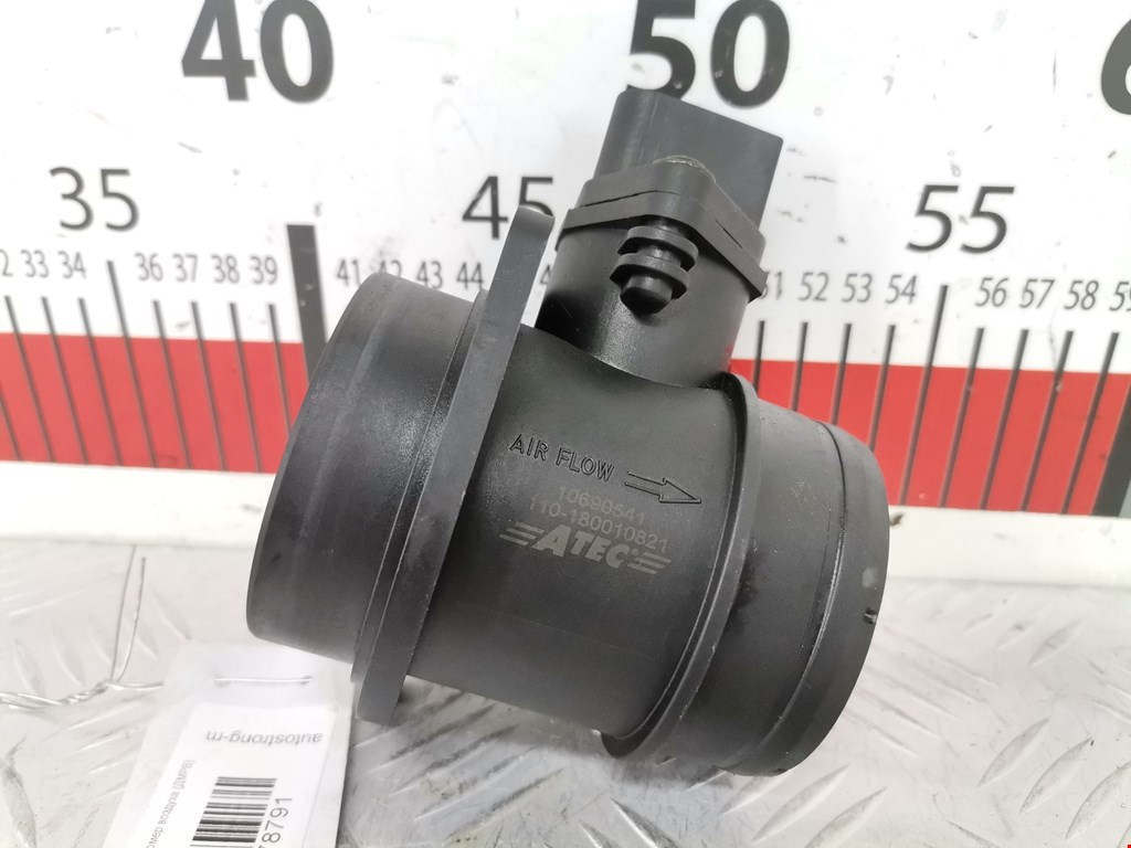 Расходомер воздуха (массметр, датчик ДМРВ) VOLKSWAGEN Golf IV 1997-2003