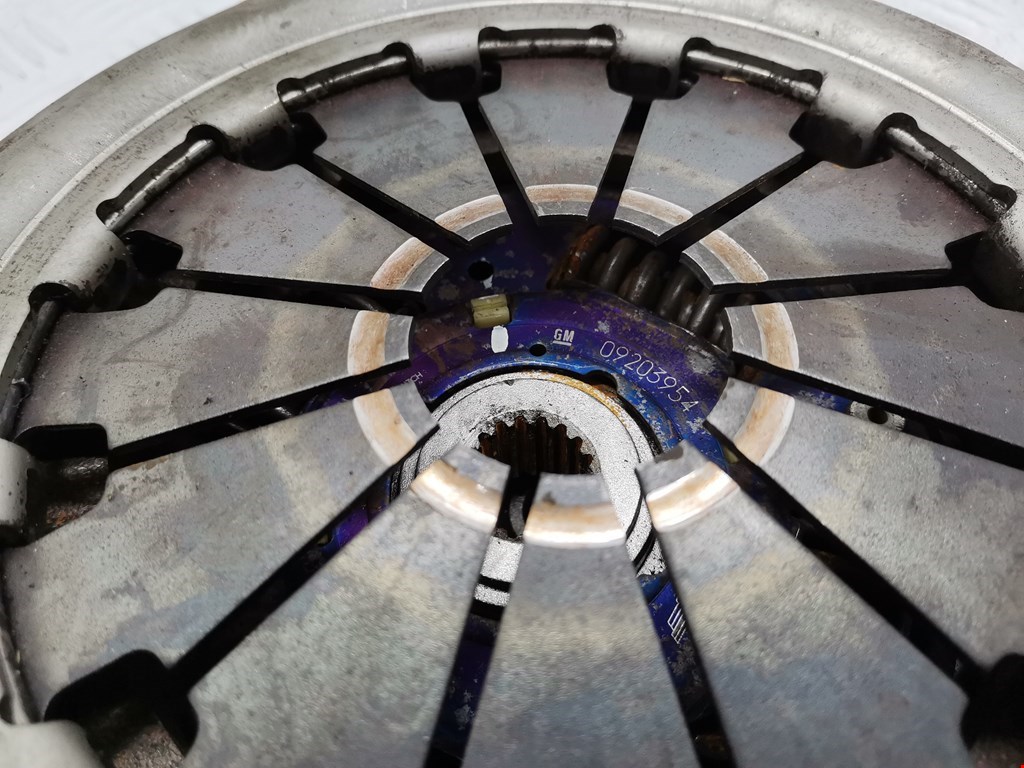 Маховик (демпфер сцепления) OPEL Agila A 2000-2007