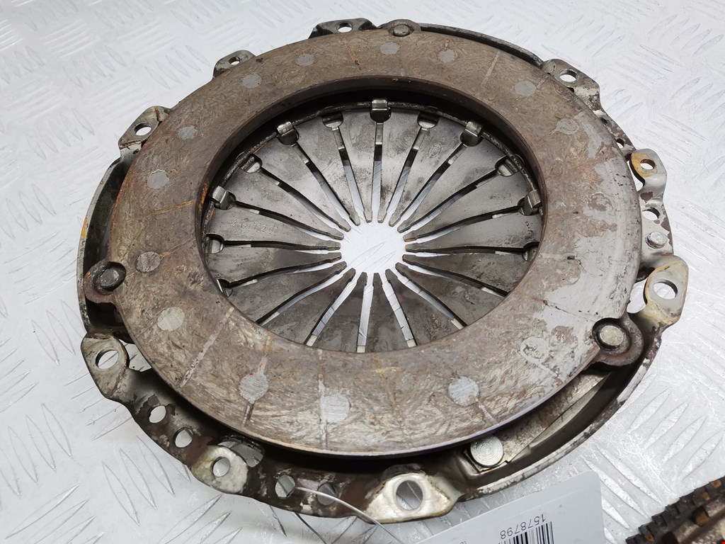 Маховик (демпфер сцепления) CITROEN Xsara 1997-2000