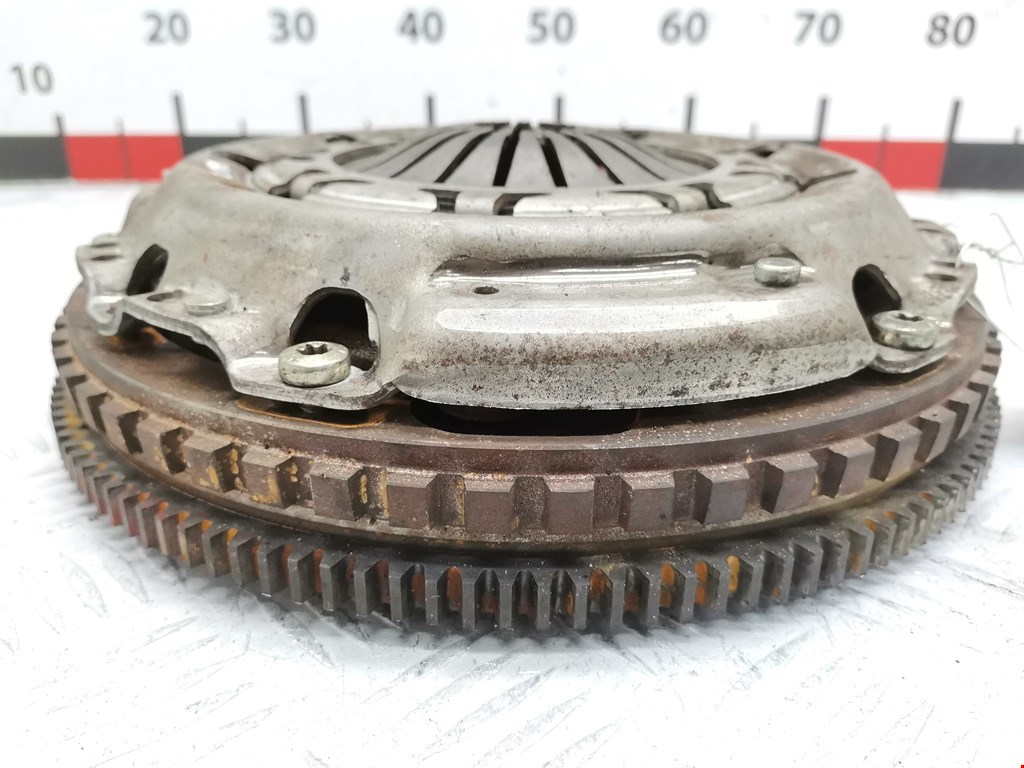 Маховик (демпфер сцепления) CITROEN Xsara 1997-2000