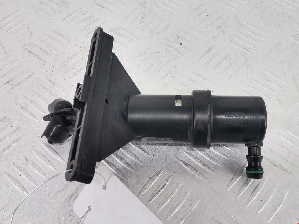 Форсунка омывателя фары BMW 5-Series (E60/E61) (2003-2010)