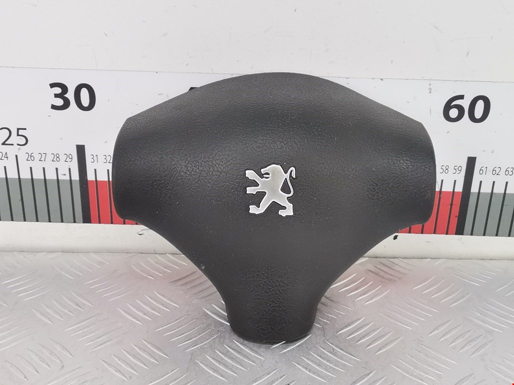Подушка безопасности в рулевое колесо Peugeot 206 (1998-2006)