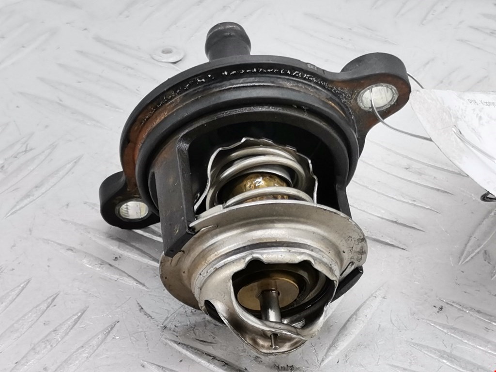 Корпус термостата FORD Focus III 2011-2019