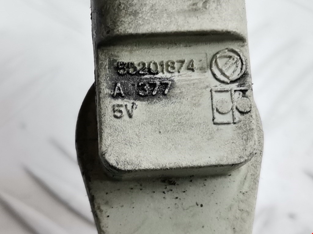 Датчик положения распредвала FIAT Grande Punto 2005-2009