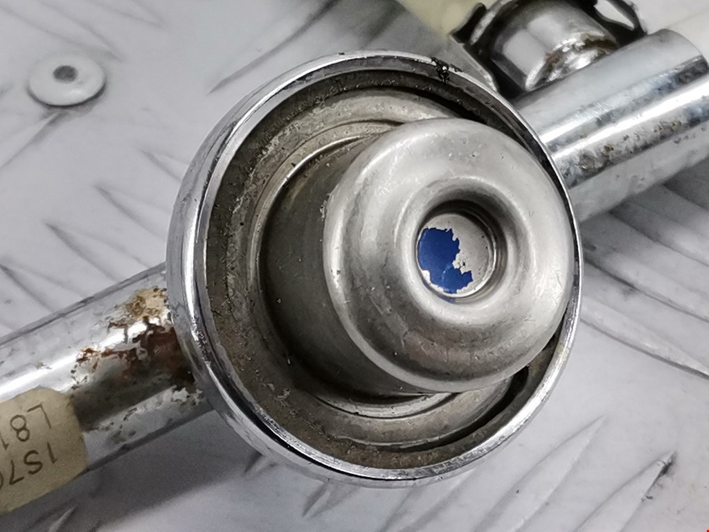 Форсунка дизельная электрическая FORD C-MAX 2003-2010