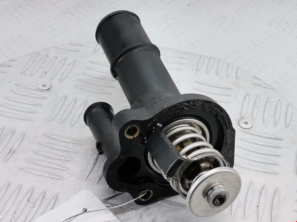 Корпус термостата FORD C-MAX 2003-2010