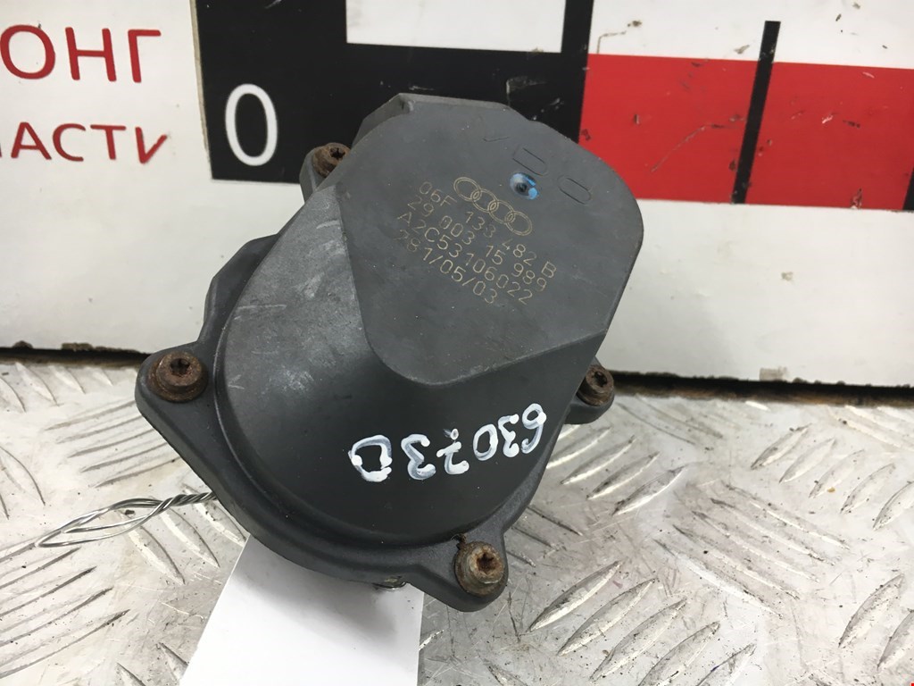 Сервопривод (электропривод моторчик привода) заслонок впускного коллектора Audi A3 8P (2003-2013)