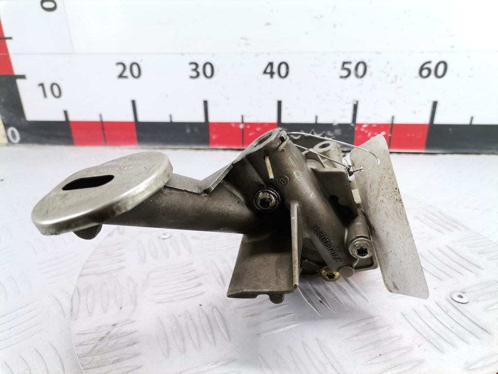 Насос масляный RENAULT Scenic II 2003-2010