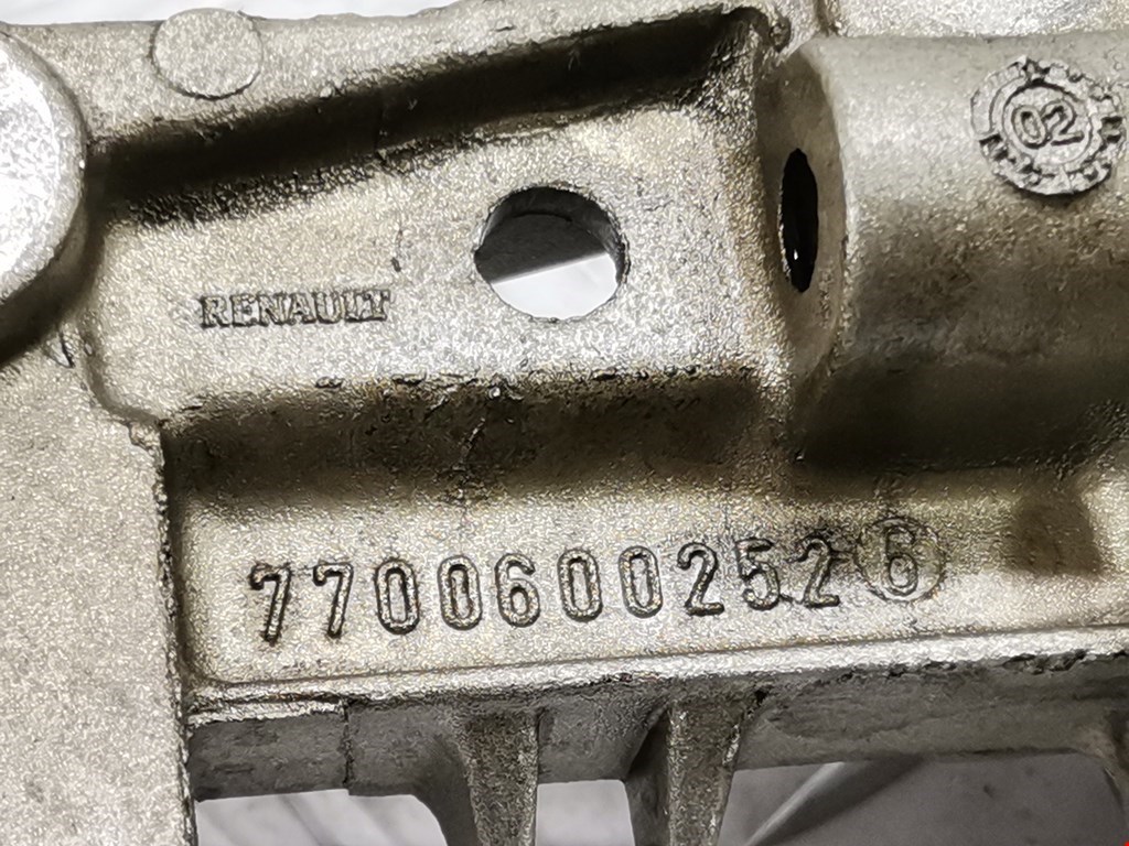 Насос масляный RENAULT Scenic II 2003-2010