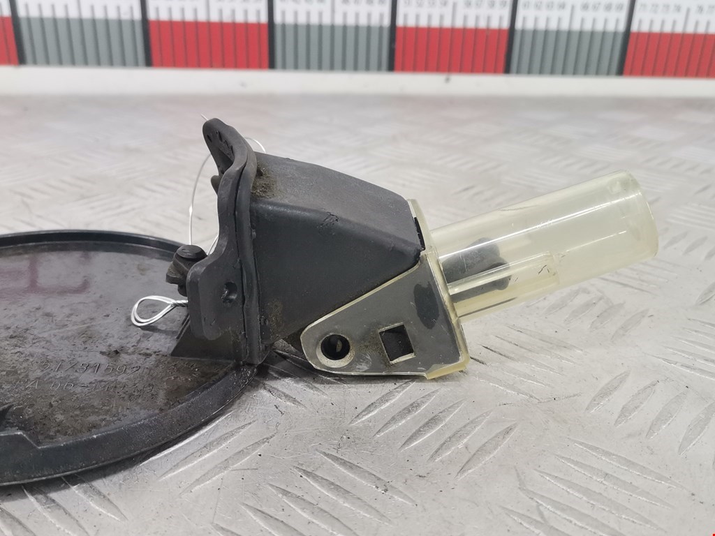 Лючок бензобака FIAT Doblo 1 2000-2005